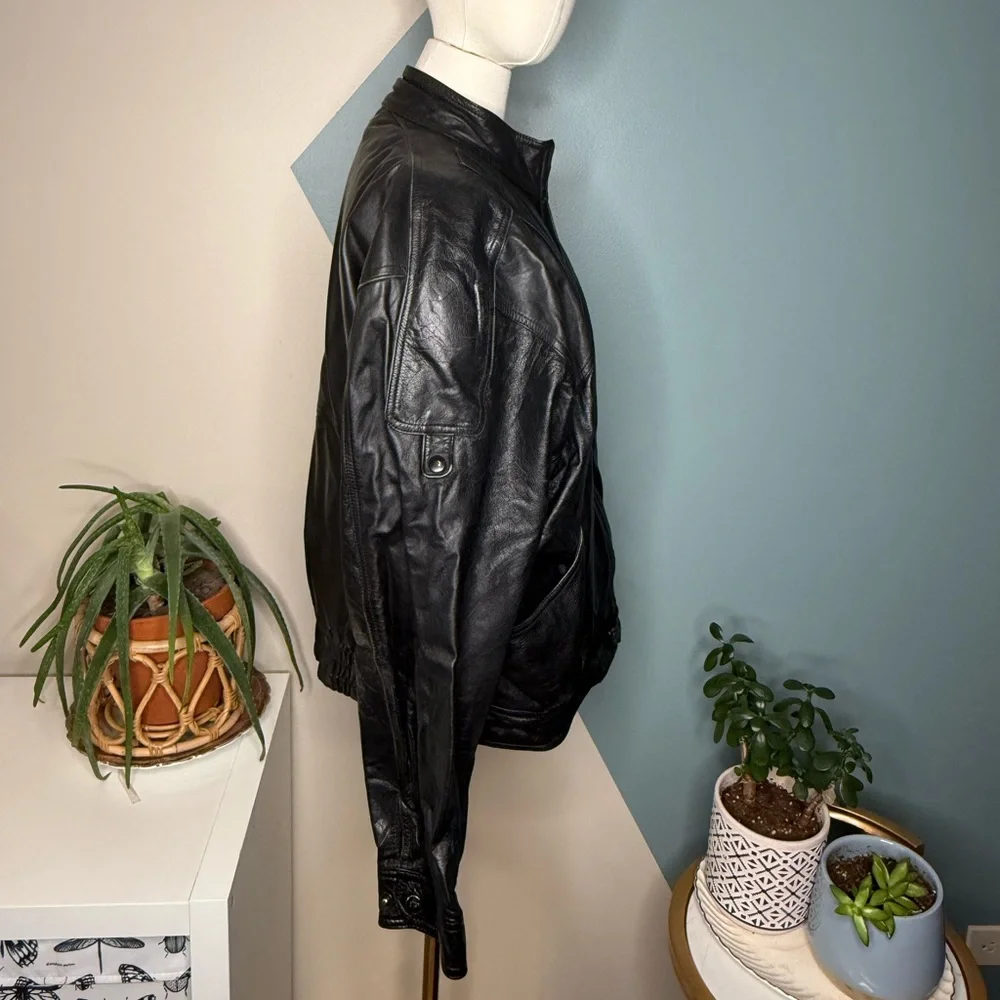 Vintage 90s Black Leather Jacket Sherpa Lined Minimalist Moto L Wilson’s leather - Picture 6 of 13
